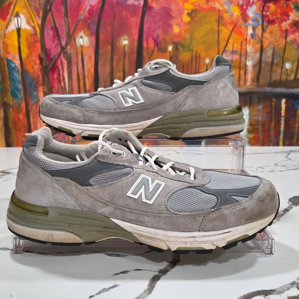 New Balance 993 Grey MiUSA Size 11.5 Men's, 13 Women's Running Shoes WR993GL